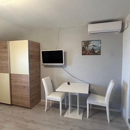 Apartments Spalj 1 I 2 Senj  Exterior photo